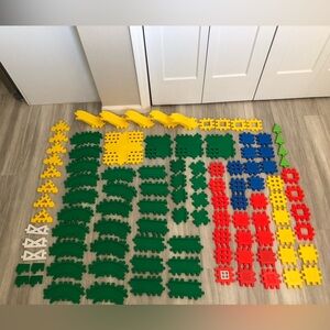 Vintage Little Tikes 105 Piece Waffle Block Building Set